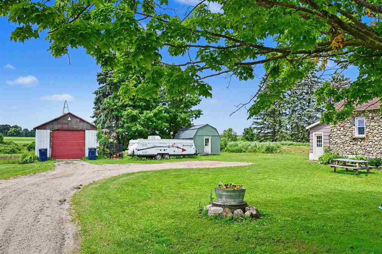 7615 Pleasant Hill Road Ellsworth MI 49729
