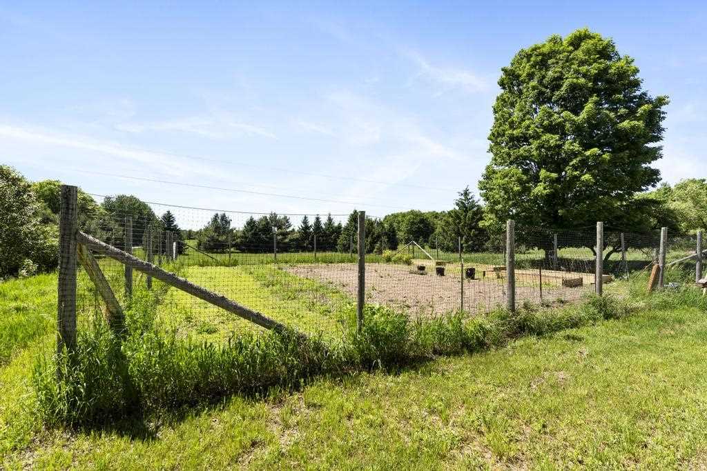 1746 Beckon Road Pellston MI 49769