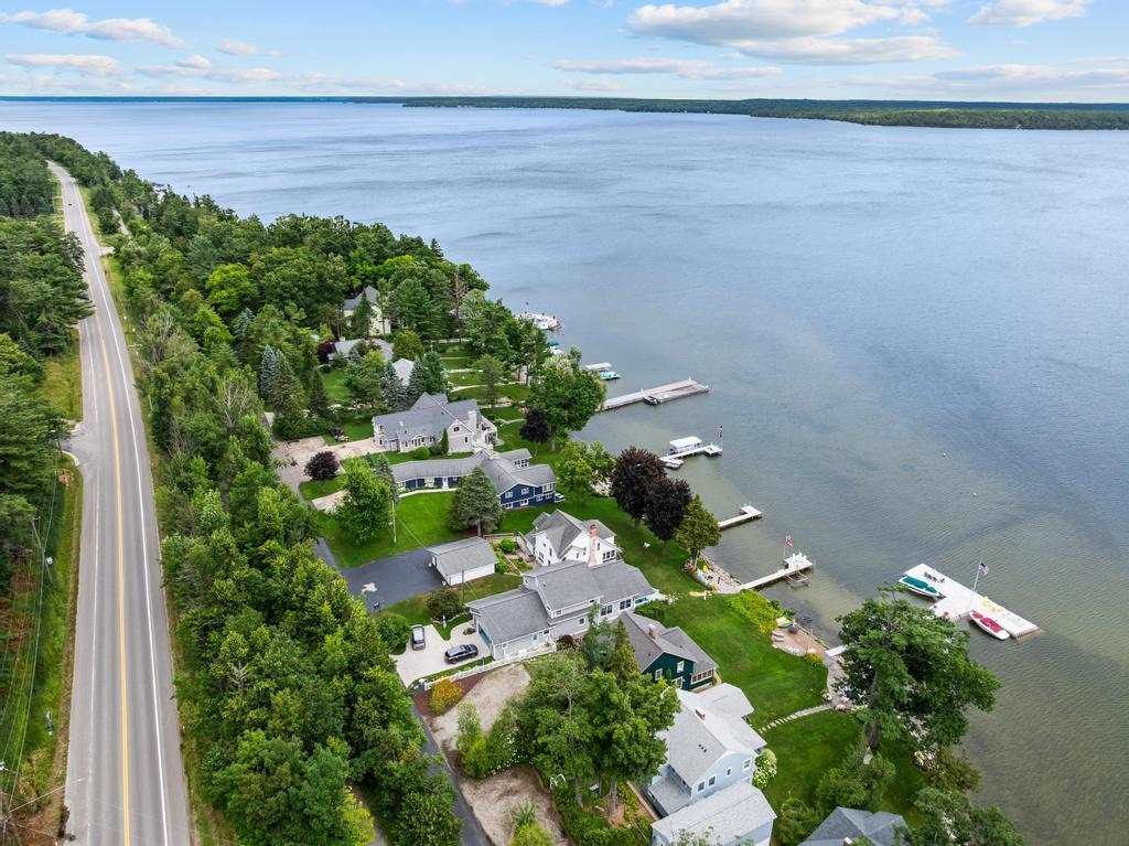 1666 Lake Shore Drive Topinabee MI 49791