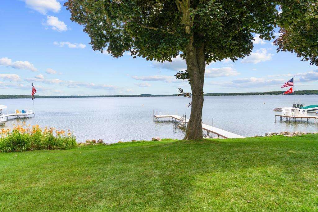 1666 Lake Shore Drive Topinabee MI 49791