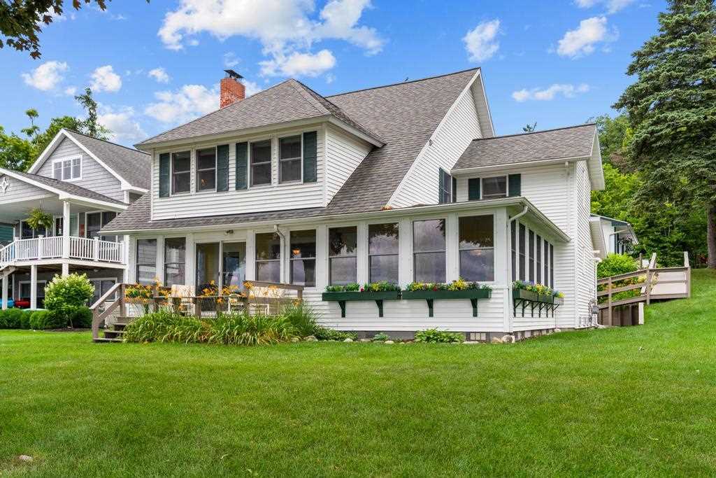 1666 Lake Shore Drive Topinabee MI 49791