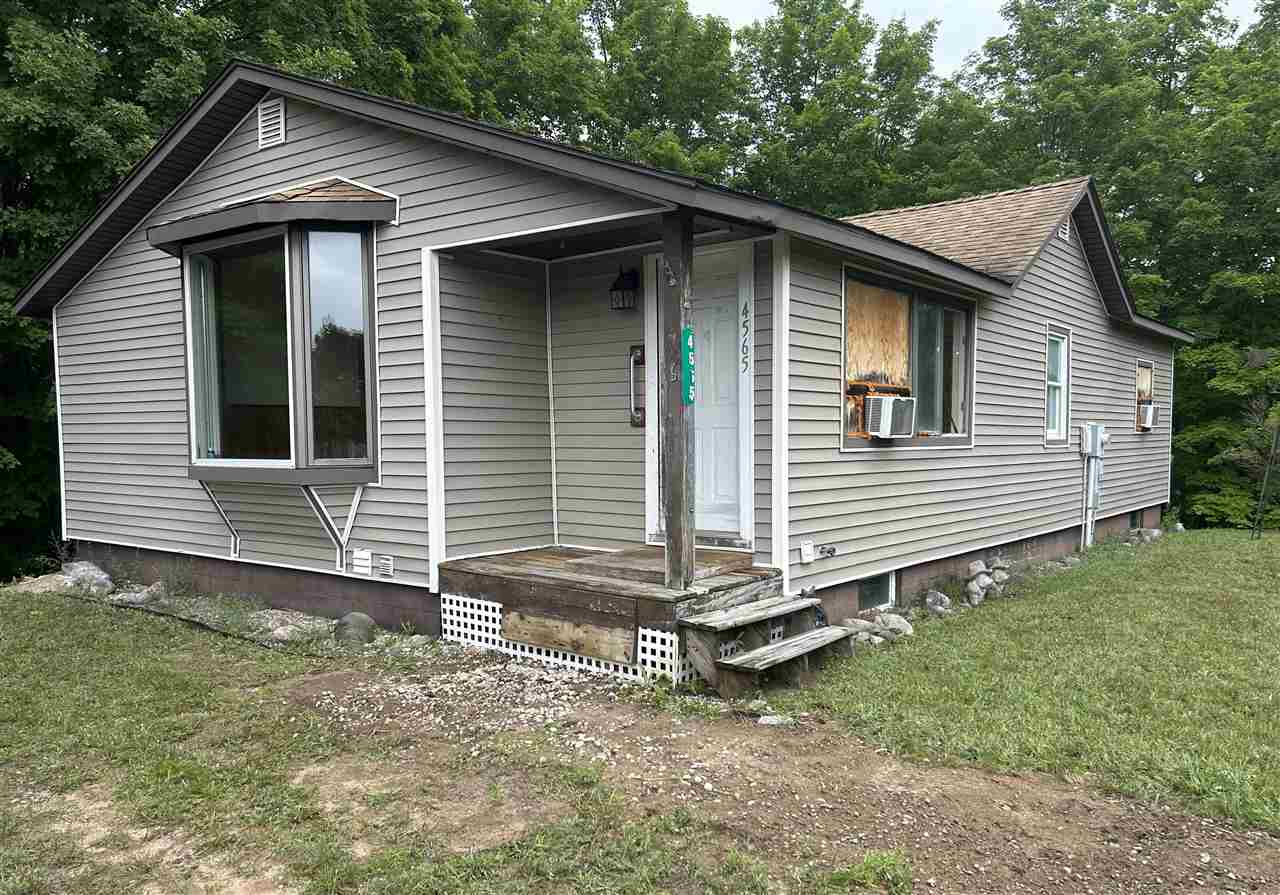 4565 Howard Road Petoskey MI 49770