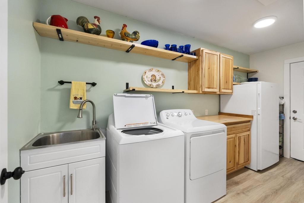 14208 W Garfield Avenue Charlevoix MI 49720