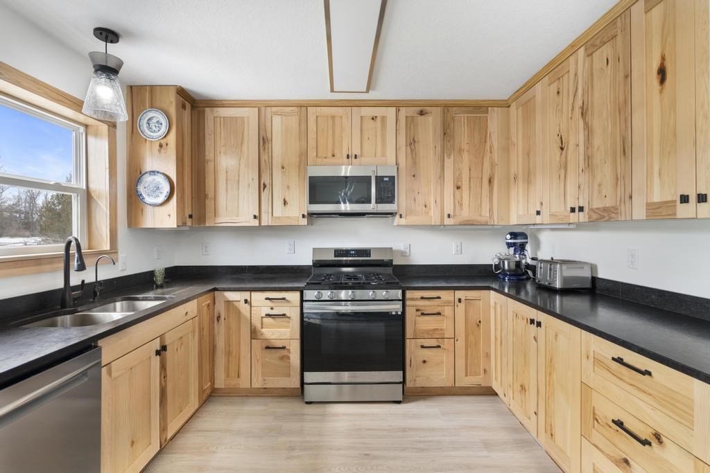 14208 W Garfield Avenue Charlevoix MI 49720