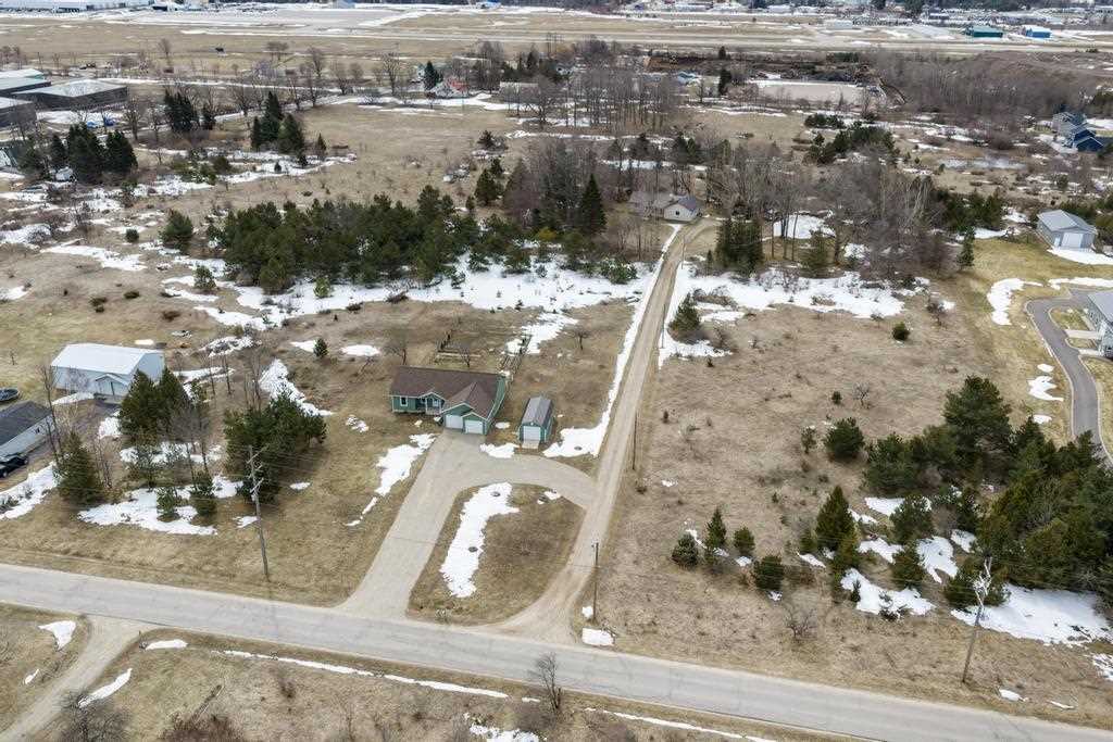 14208 W Garfield Avenue Charlevoix MI 49720