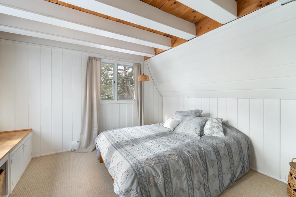 73 Harbor Lane Petoskey MI 49770