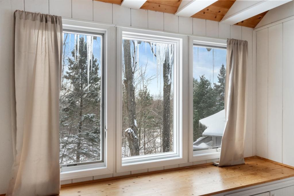 73 Harbor Lane Petoskey MI 49770