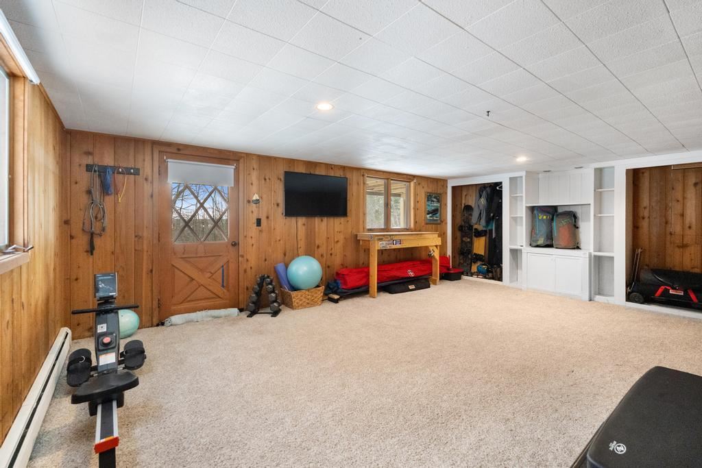 73 Harbor Lane Petoskey MI 49770