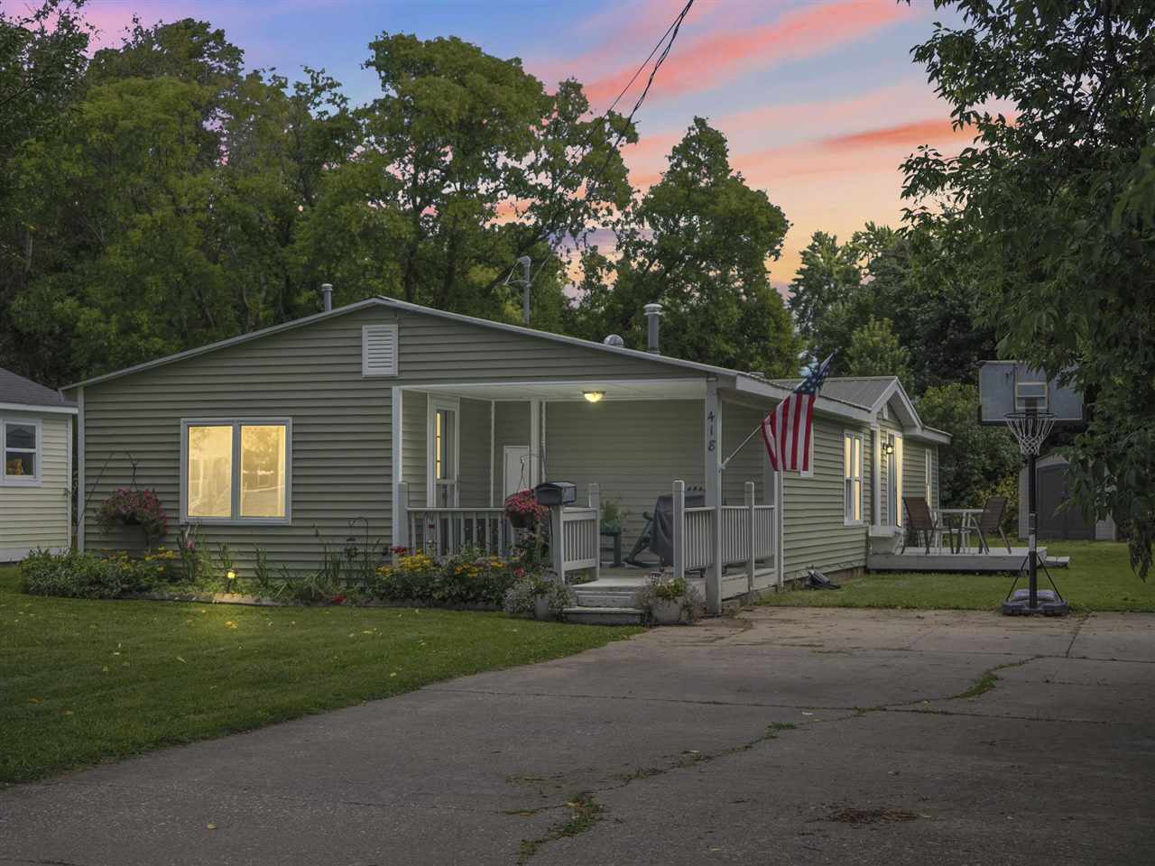 418 N Park Street Boyne City MI 49712