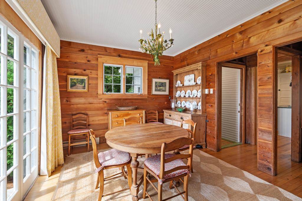 1621 Fern Harbor Springs MI 49740