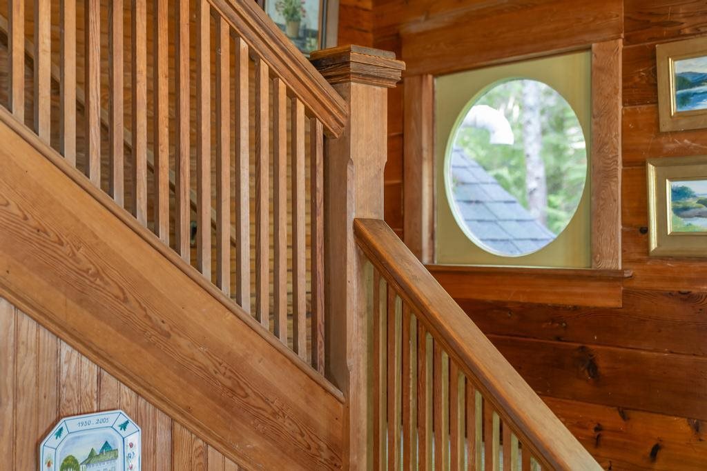 1621 Fern Harbor Springs MI 49740