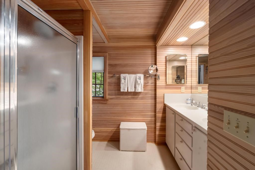 1621 Fern Harbor Springs MI 49740