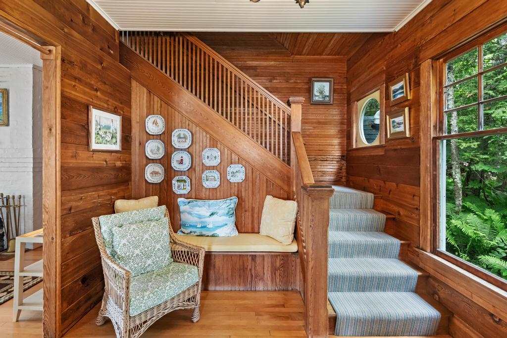 1621 Fern Harbor Springs MI 49740