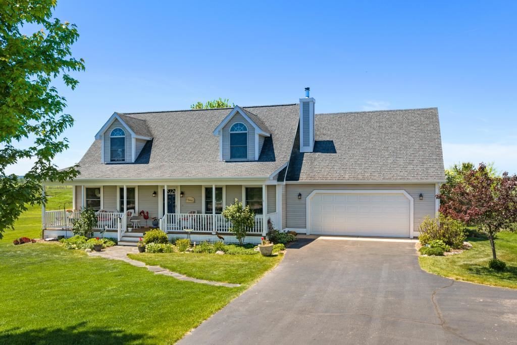 6373 Sunset Boulevard Alanson MI 49706