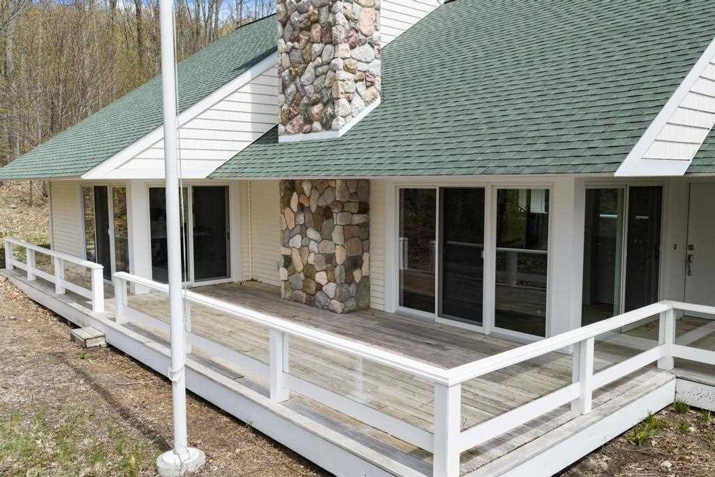 1750 Boyne Cove Boyne City MI 49712