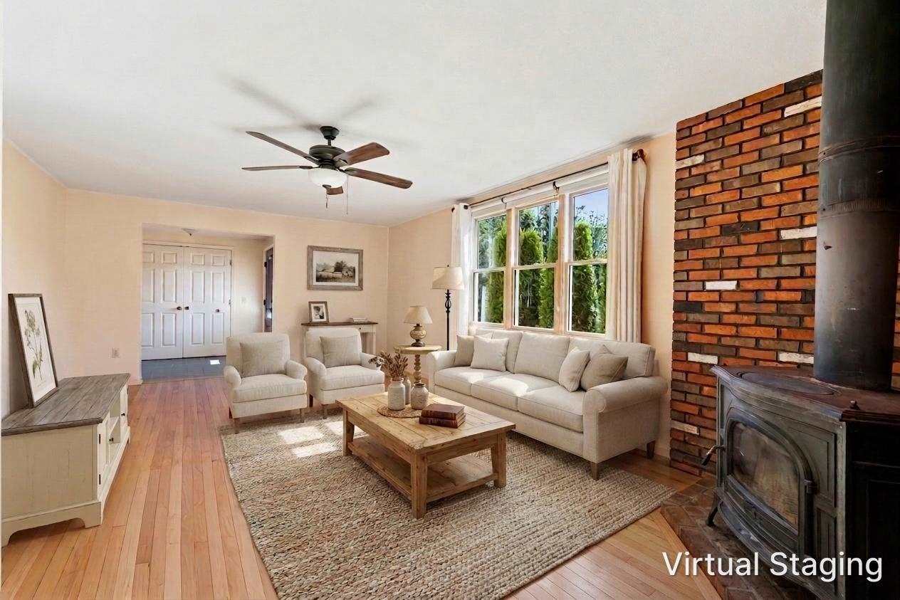10970 Burnett Road Charlevoix MI 49720