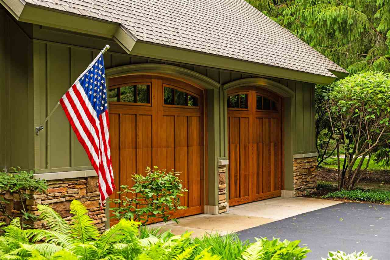 3785 S Blackrock Way Harbor Springs MI 49740
