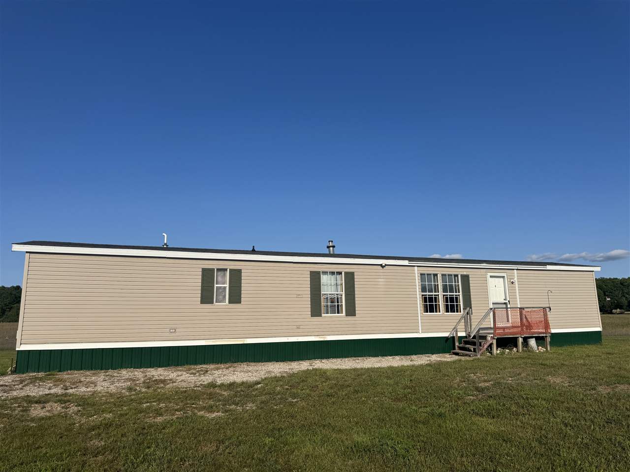 6722 Canby Road Levering MI 49755