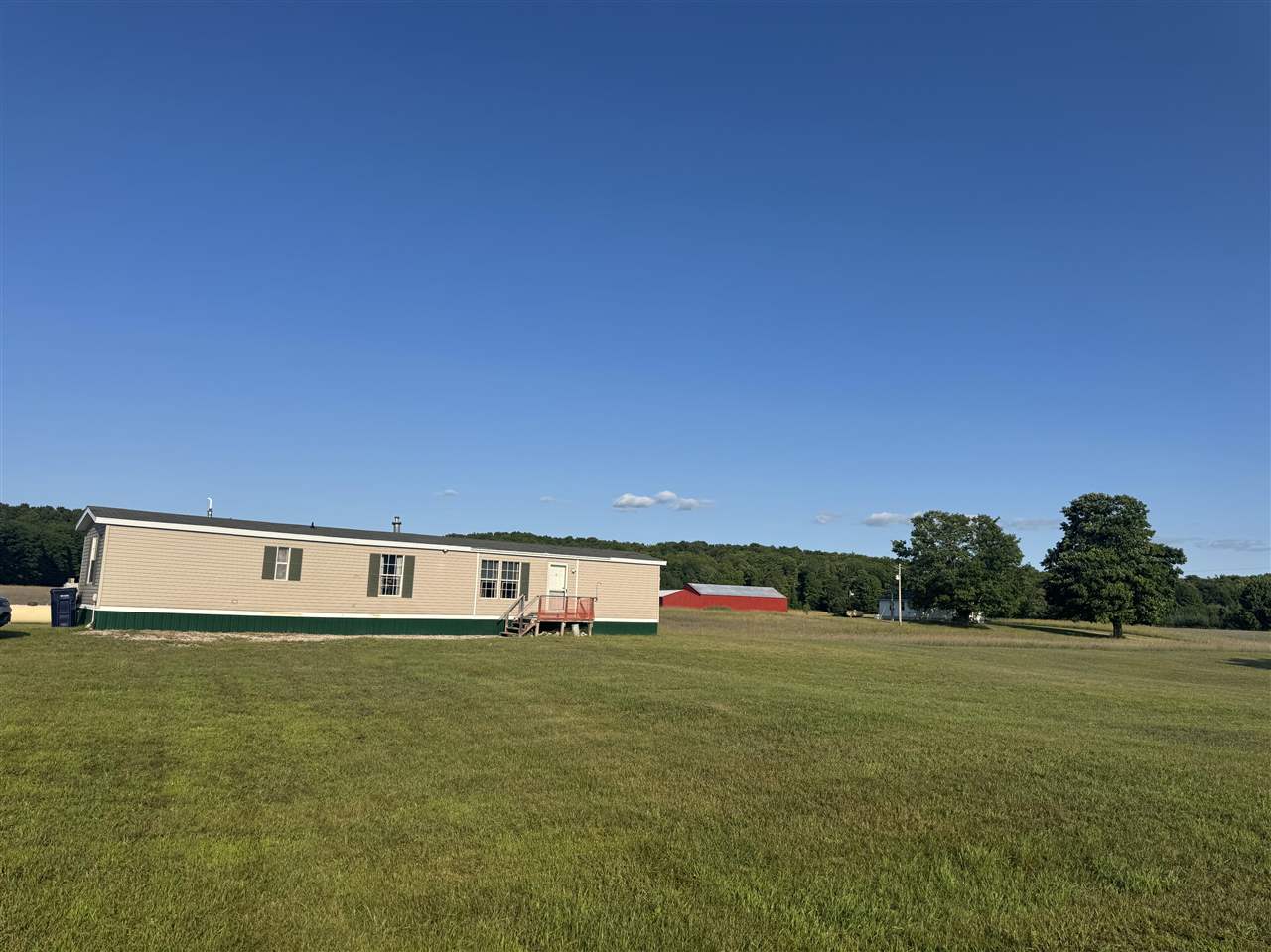 6722 Canby Road Levering MI 49755