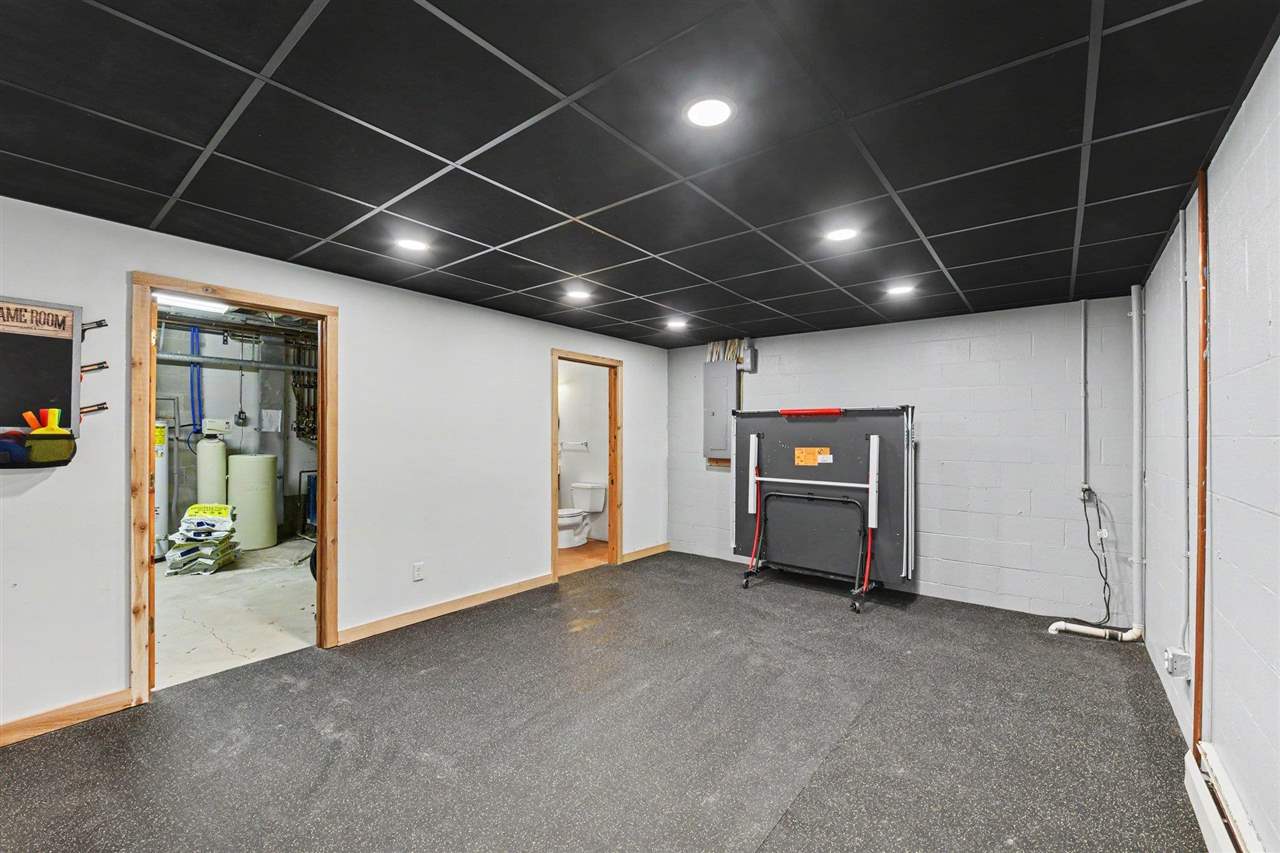 2835 S Barnard Charlevoix MI 49720