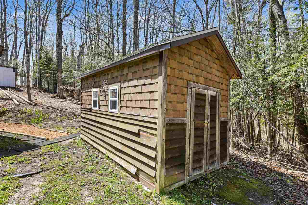 2835 S Barnard Charlevoix MI 49720