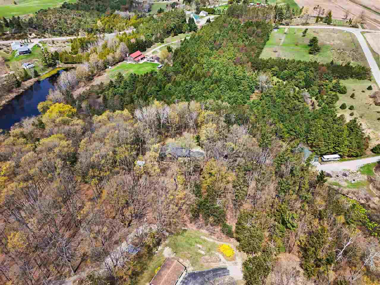 2835 S Barnard Charlevoix MI 49720