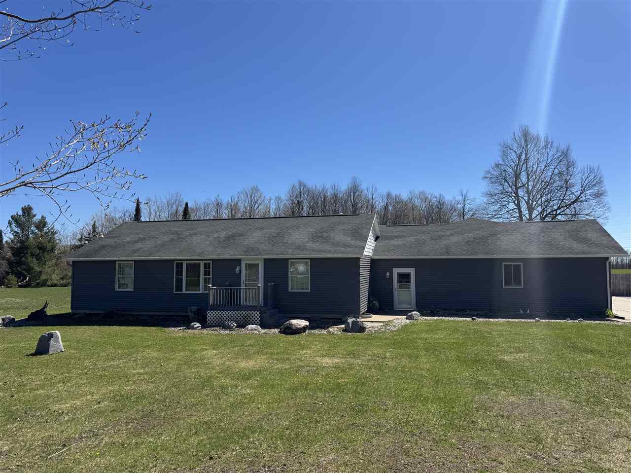 6690 N U.s. 31 Levering MI 49755