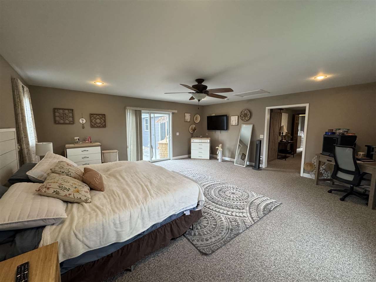 6690 N U.s. 31 Levering MI 49755