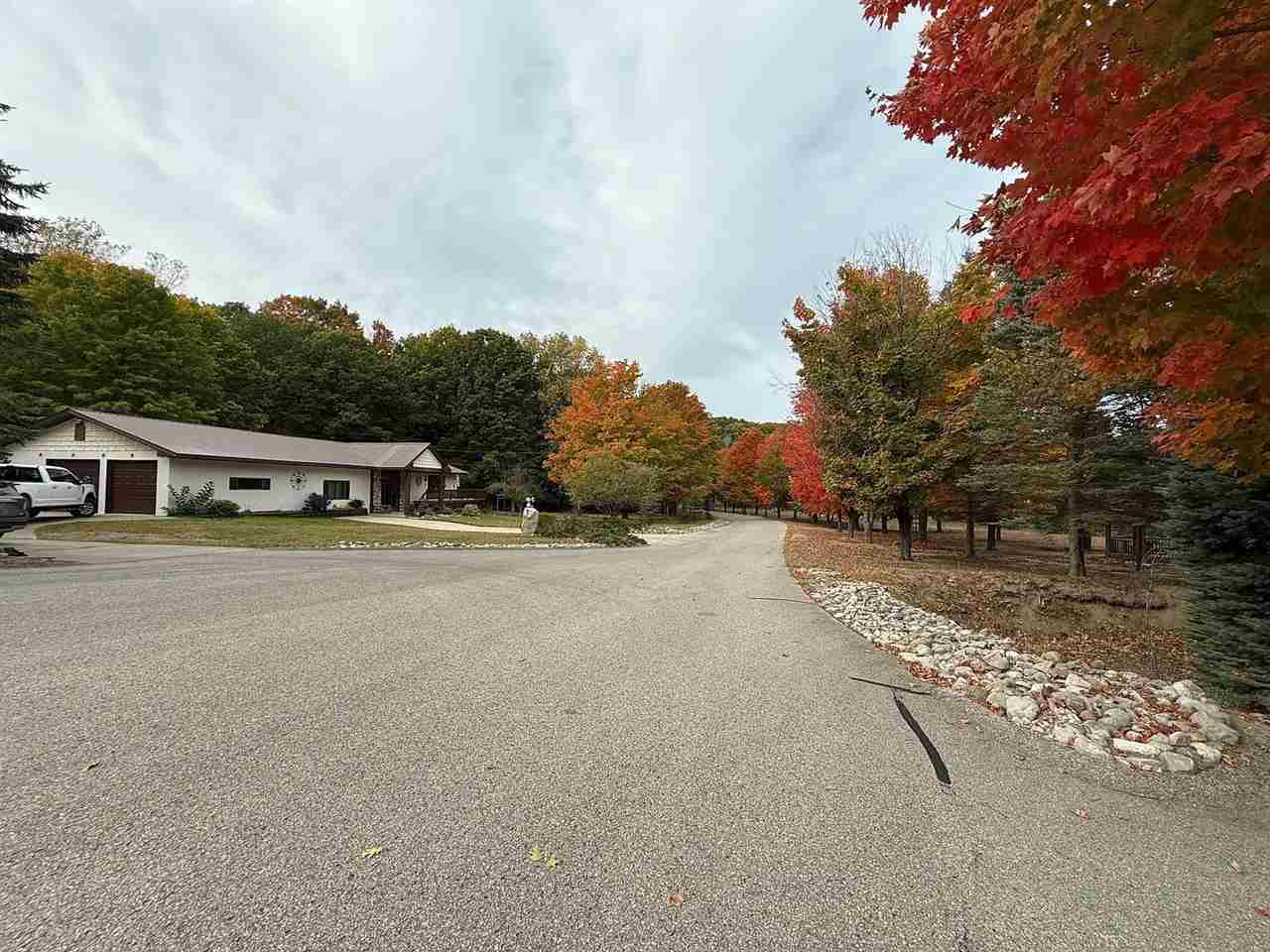 890 Pleasant Valley Road Boyne City MI 49712