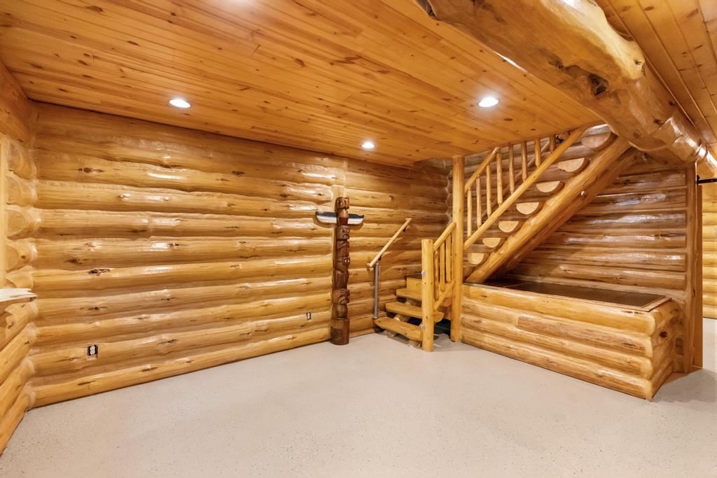 3655 Big Sky Trail Indian River MI 49749