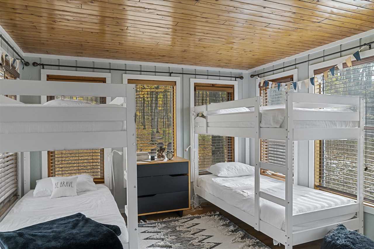 01006 S Slashing Road Boyne Falls MI 49713