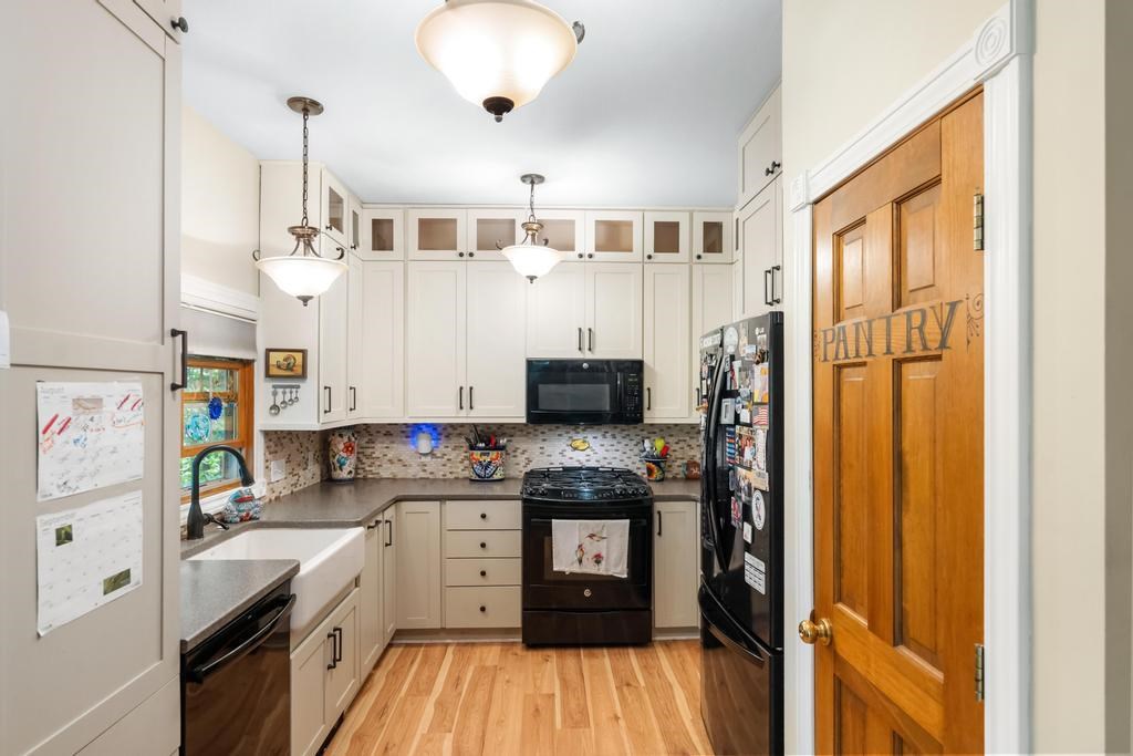 1320 Nordic Drive Boyne City MI 49712