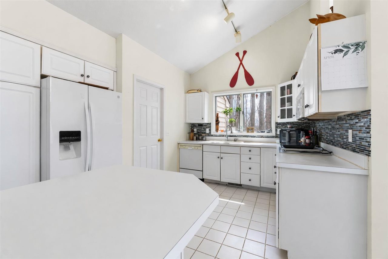 1826 Bluffs Edge Harbor Springs MI 49740