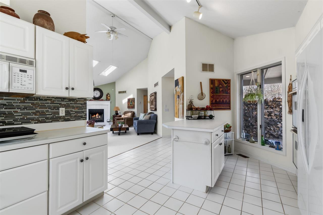 1826 Bluffs Edge Harbor Springs MI 49740