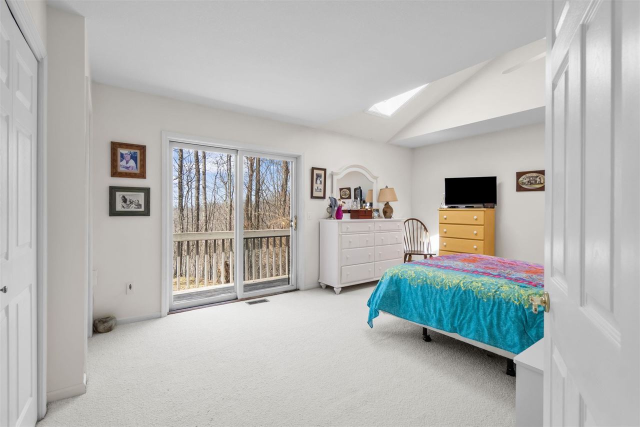 1826 Bluffs Edge Harbor Springs MI 49740