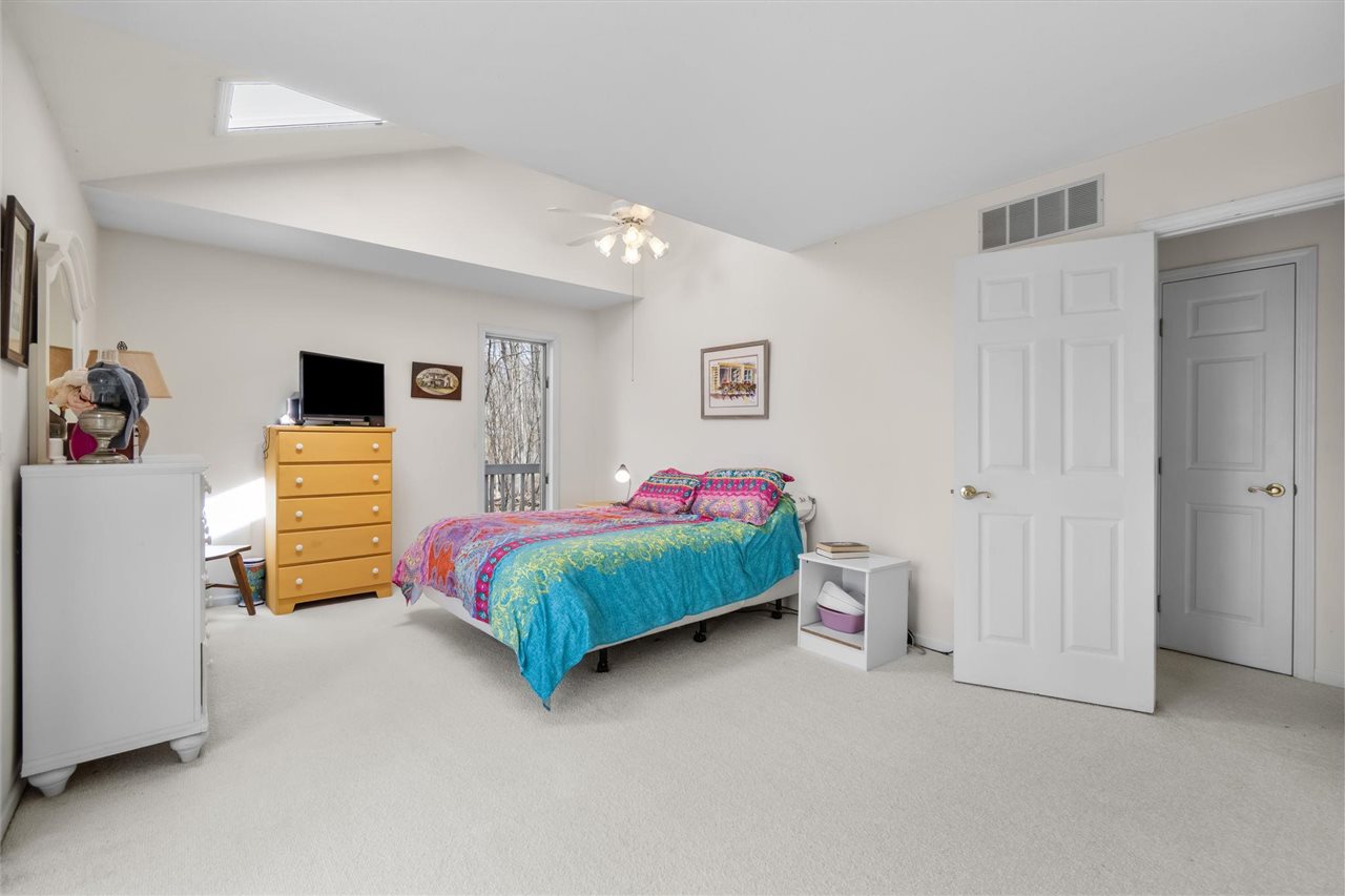 1826 Bluffs Edge Harbor Springs MI 49740