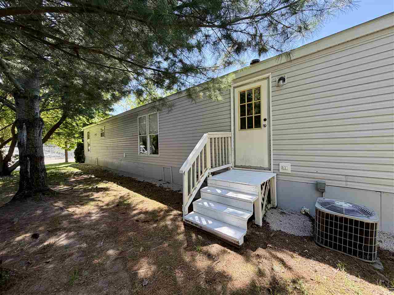 6685 N M-66 Charlevoix MI 49720