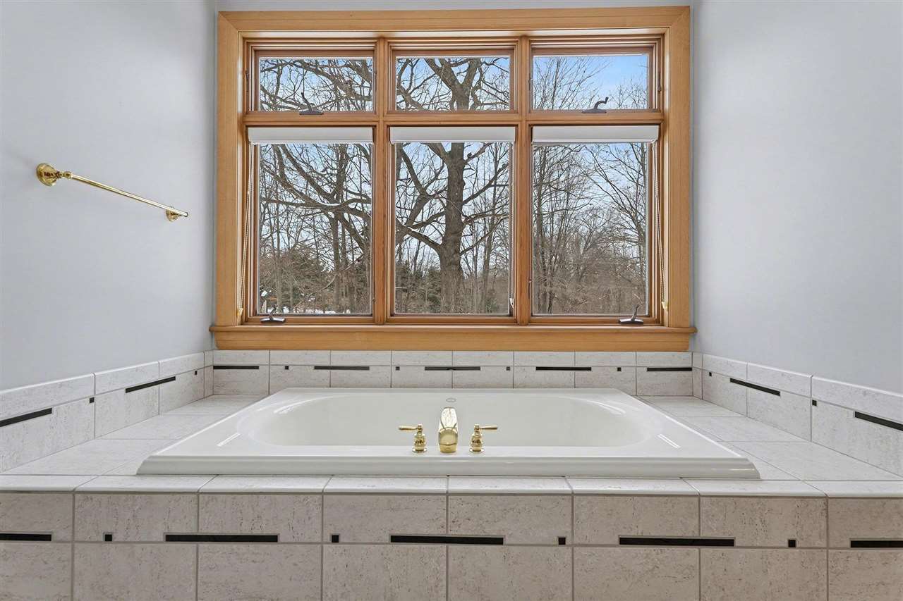 N3870 N Grand Oak Drive Iron Mountain MI 49801