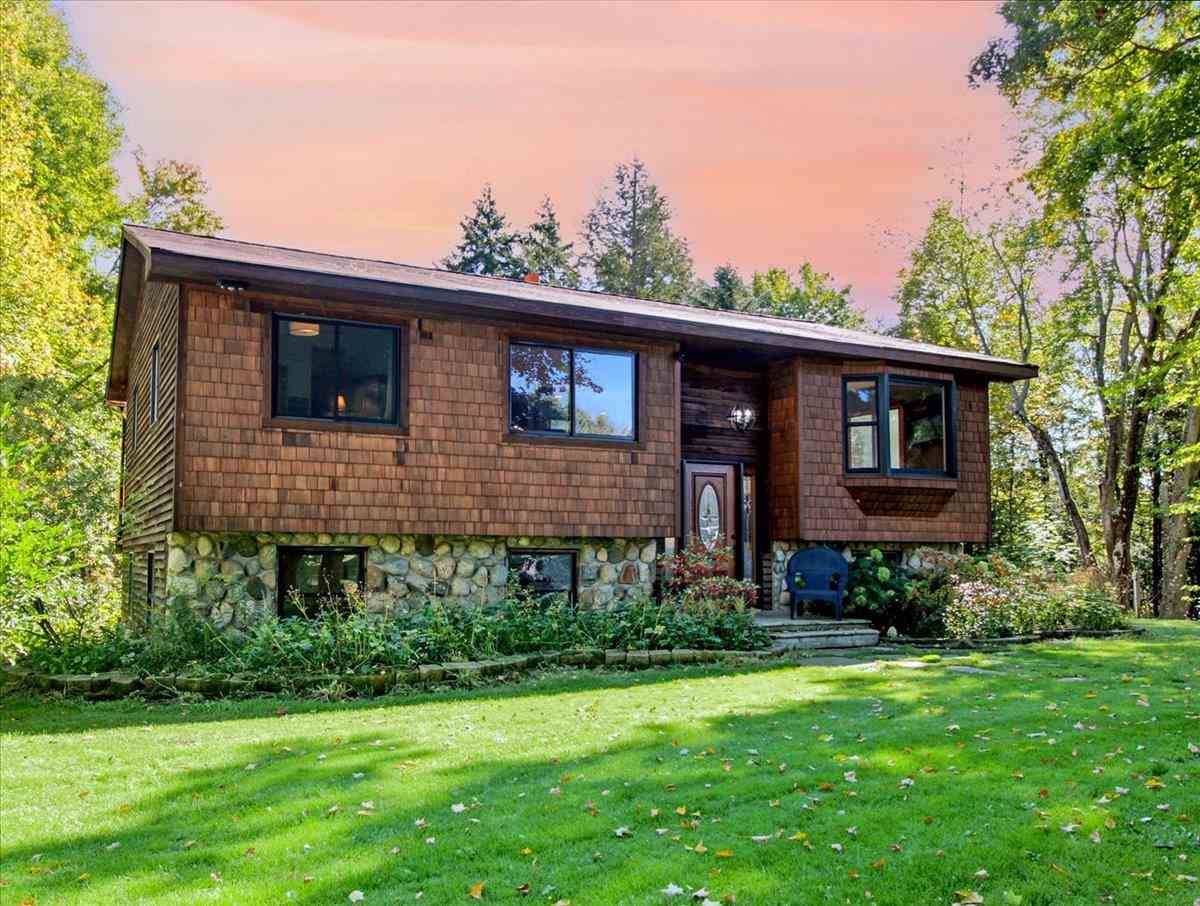 554 N Snyder Road Boyne City MI 49712