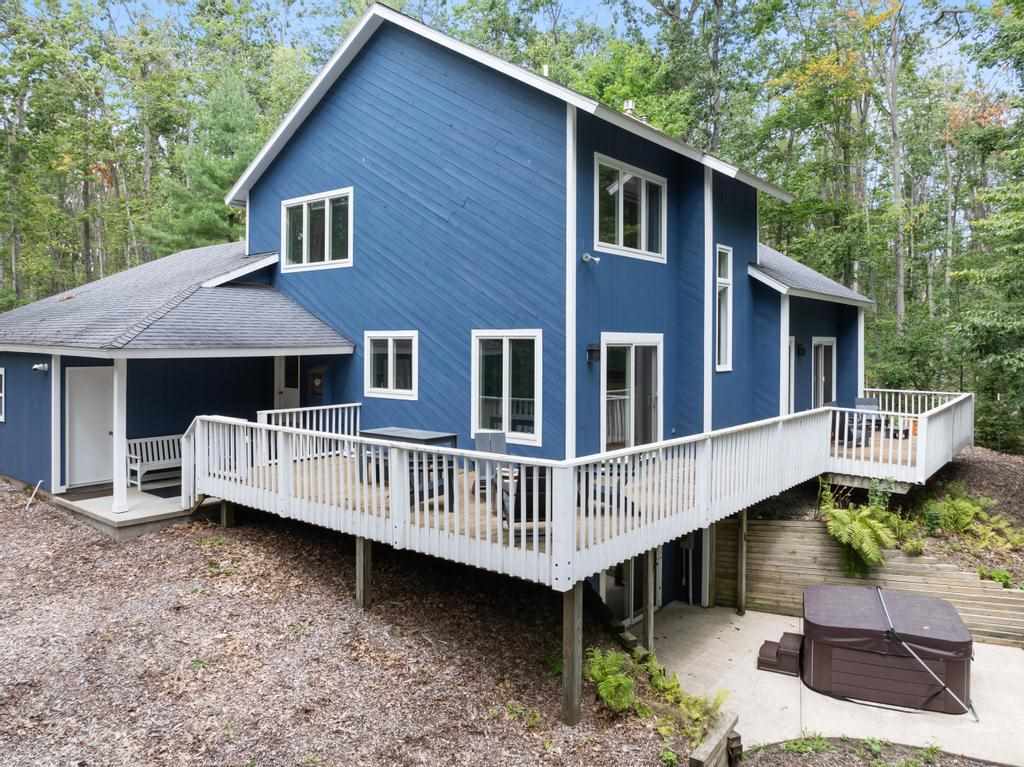 1572 Candlewood Court Harbor Springs MI 49740