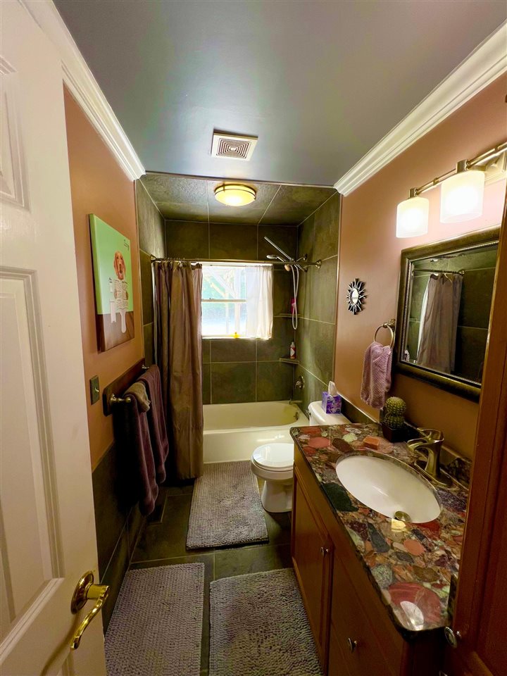 909 Regent Drive Petoskey MI 49770