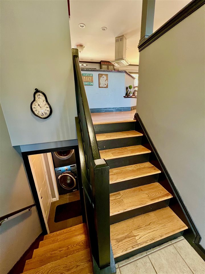 909 Regent Drive Petoskey MI 49770