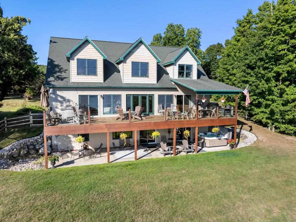 750 Bluewater Trail Boyne City MI 49712