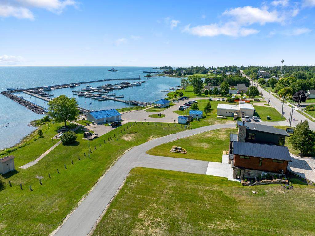 616 N Ontario Detour MI 49725