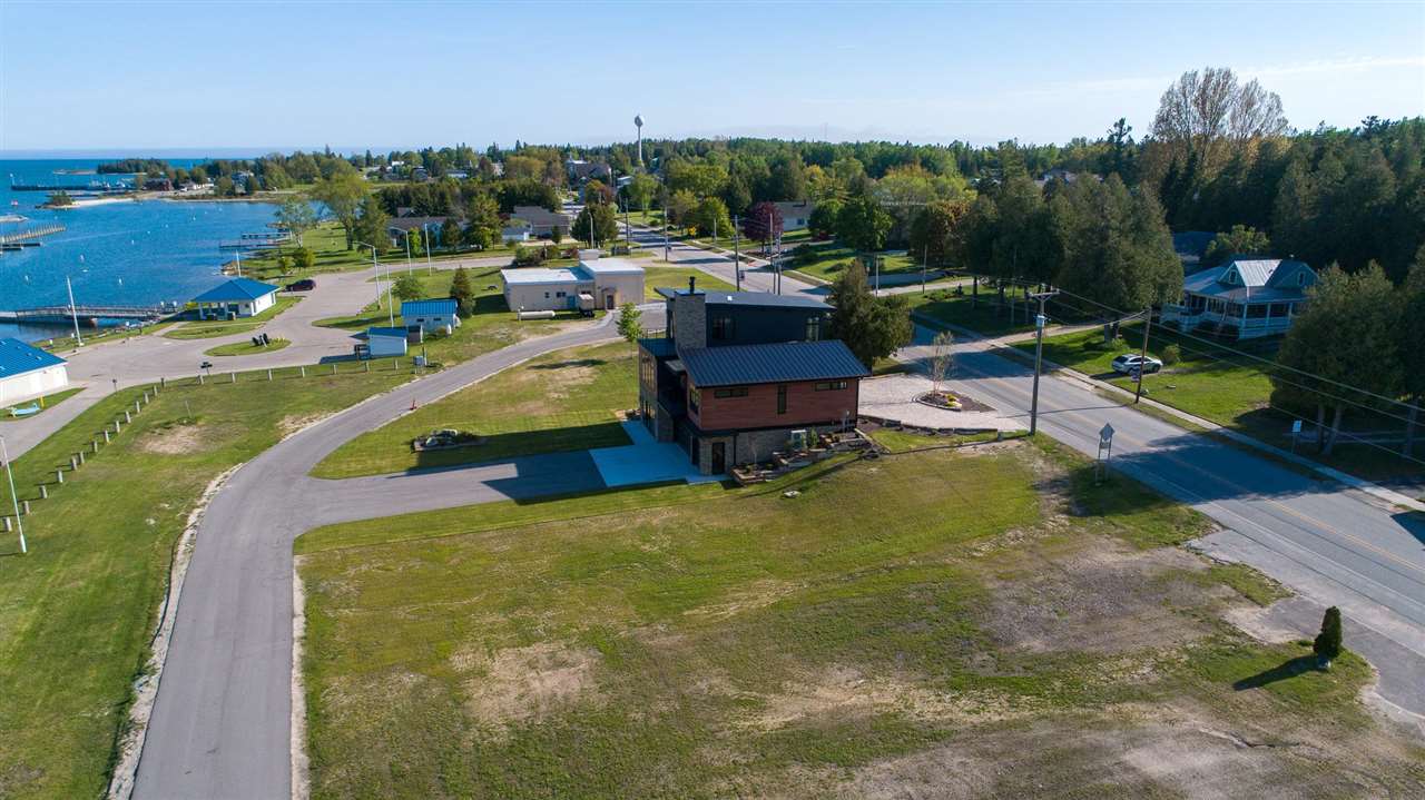 616 N Ontario Detour MI 49725