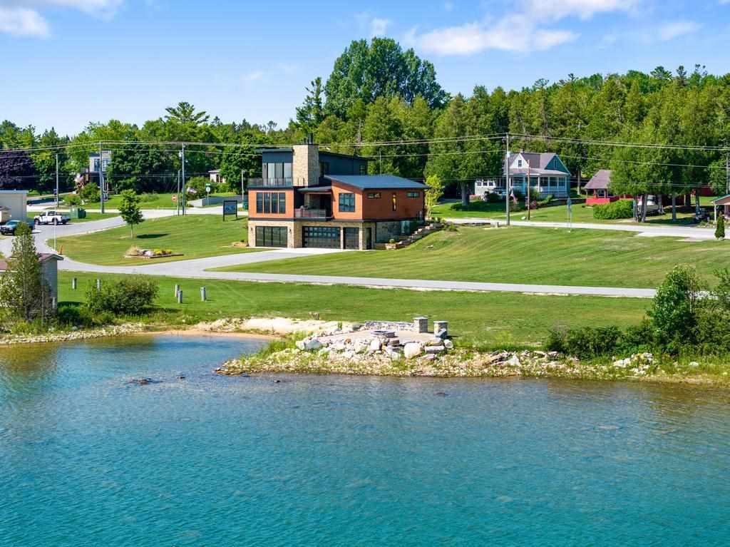 616 N Ontario Detour MI 49725