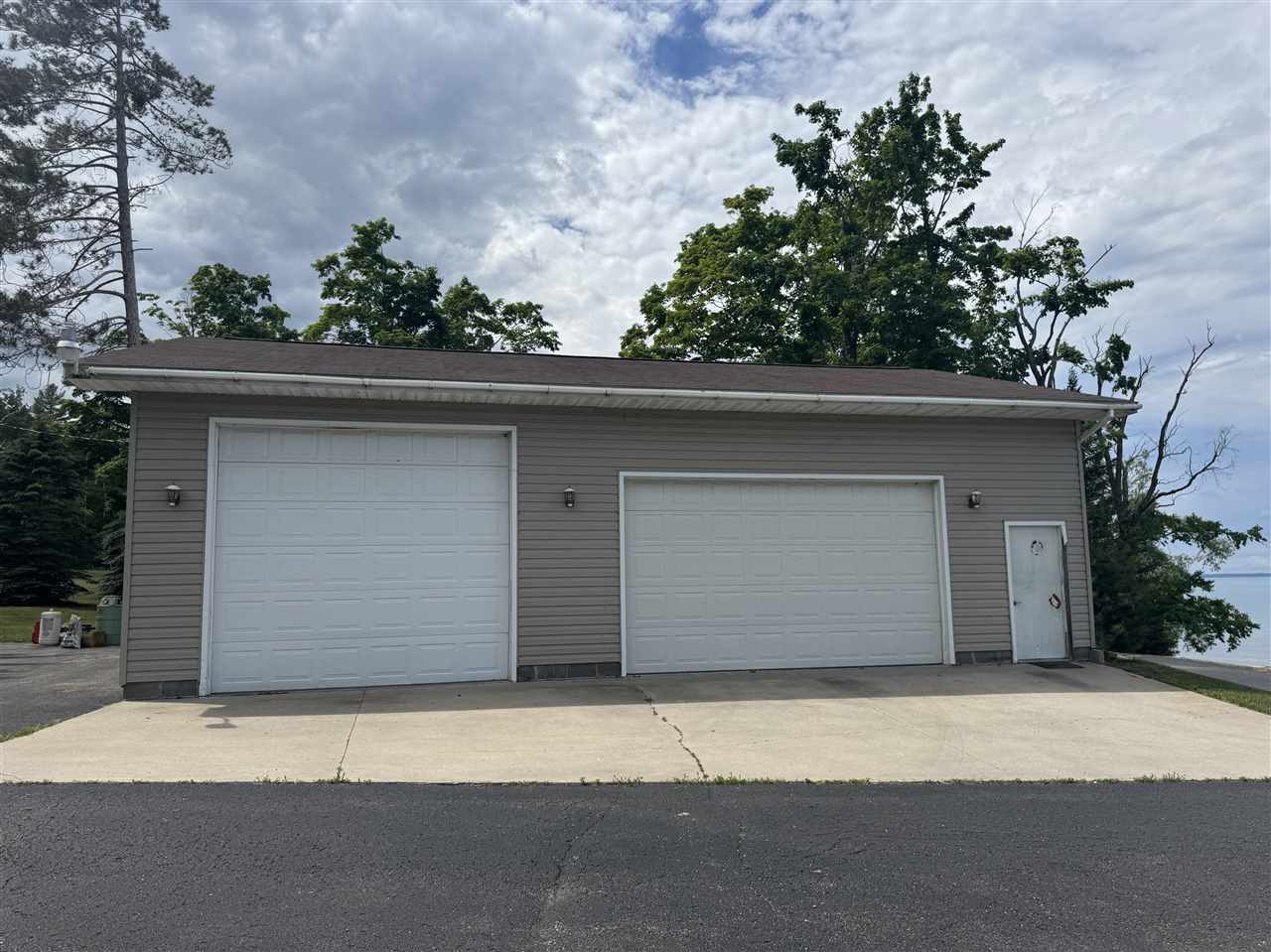 7096 W Us 23 Cheboygan MI 49721
