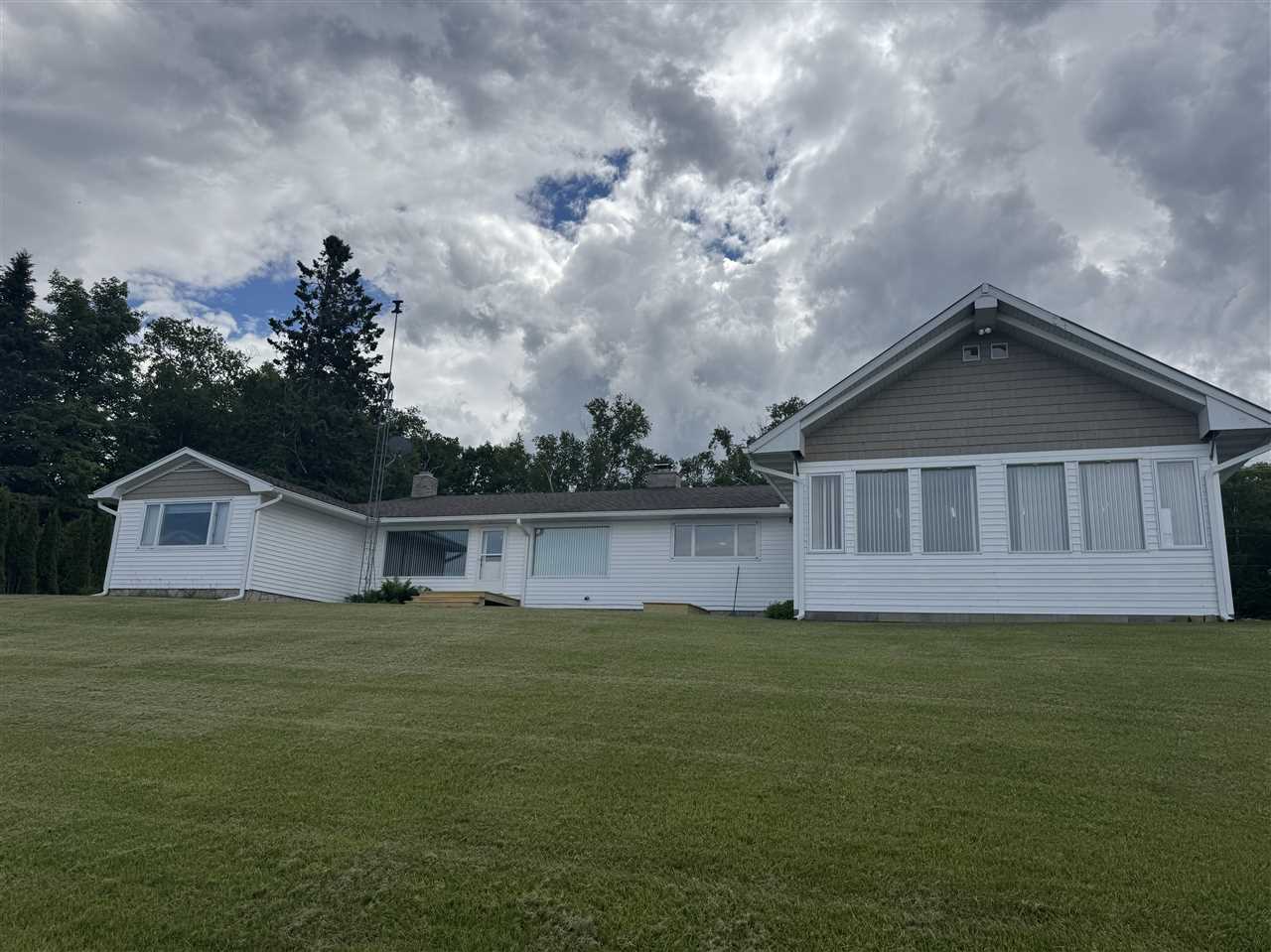 7096 W Us 23 Cheboygan MI 49721
