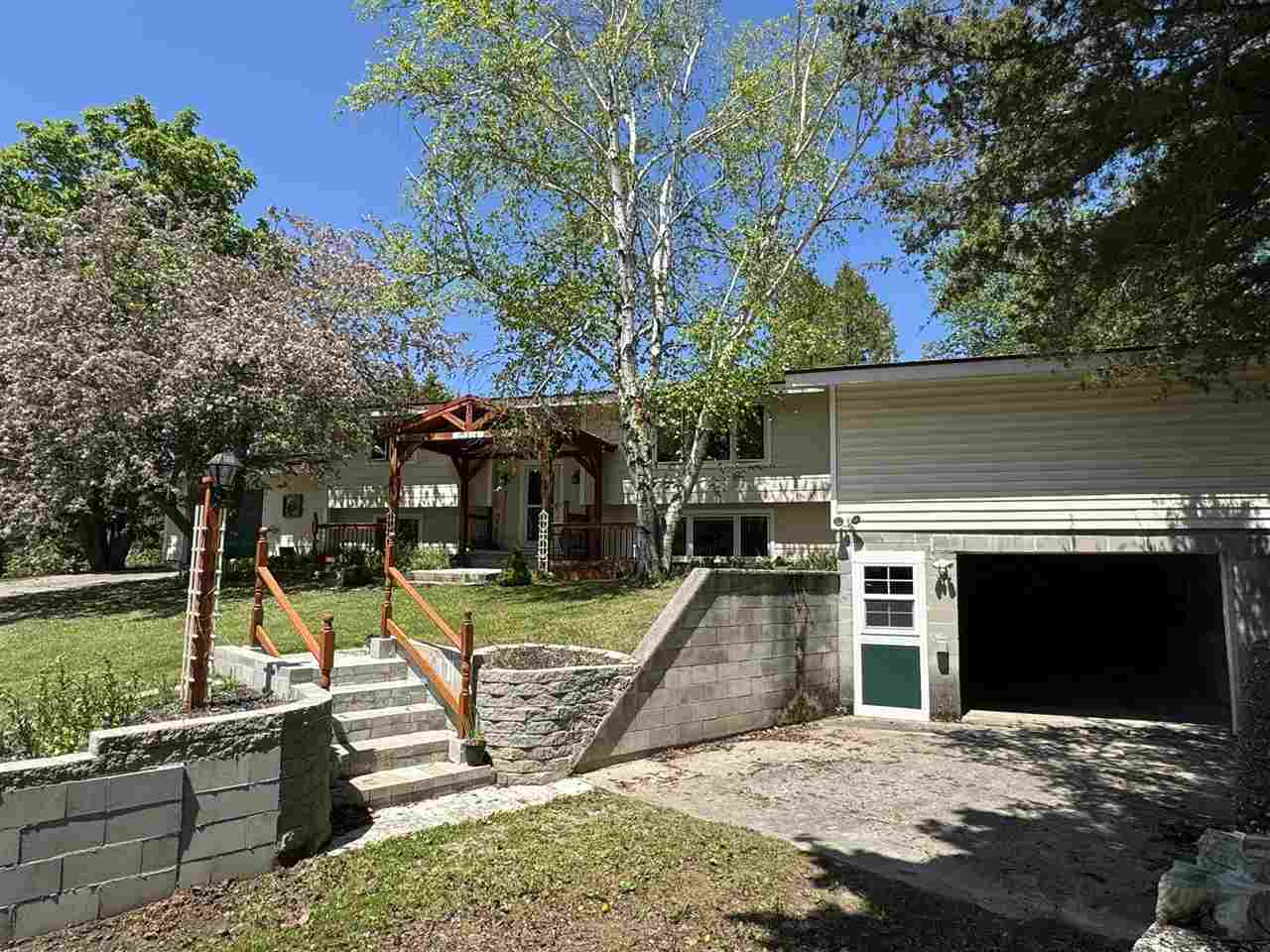 17314 Cobbs Highway Onaway MI 49765