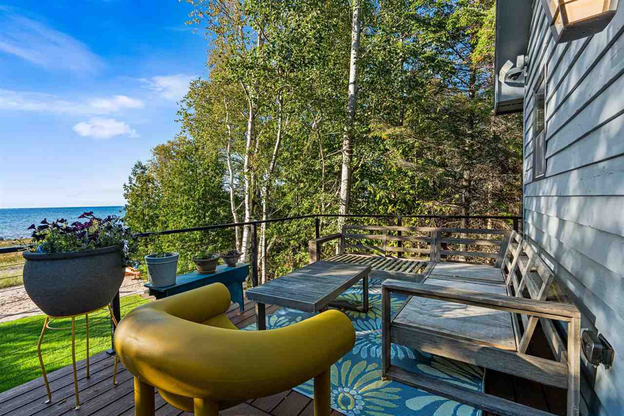 4467 Lake Shore Drive Charlevoix MI 49720